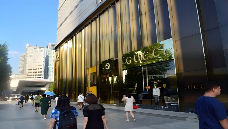 Latest company case about Wuhan Gucci Fashion Wuguang Store